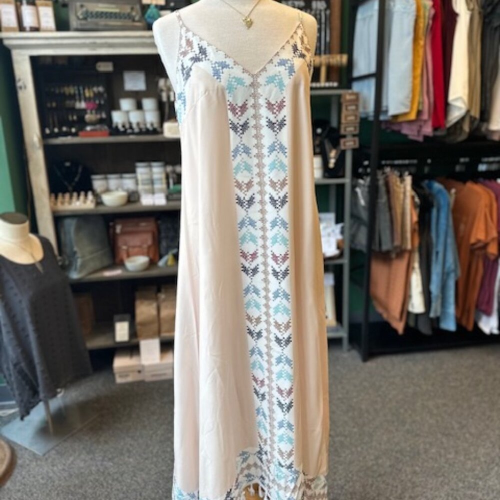 NWT Boutique Spaghetti Strap Sleeveless Dress